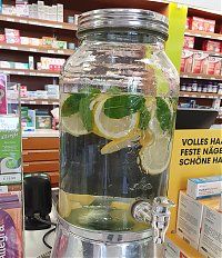Bild Nr.3 zum Thema: Willkommen bei der Apotheke Donauzentrum